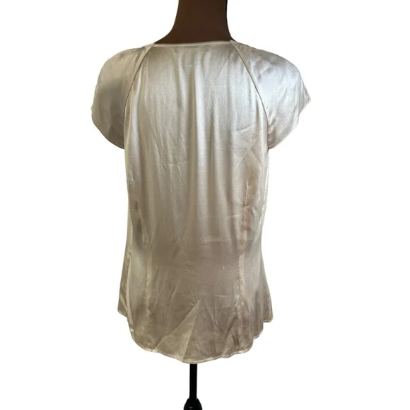 St. John Silk Blend Ruffled Blouse Cream Size 8 - Picture 3 of 8